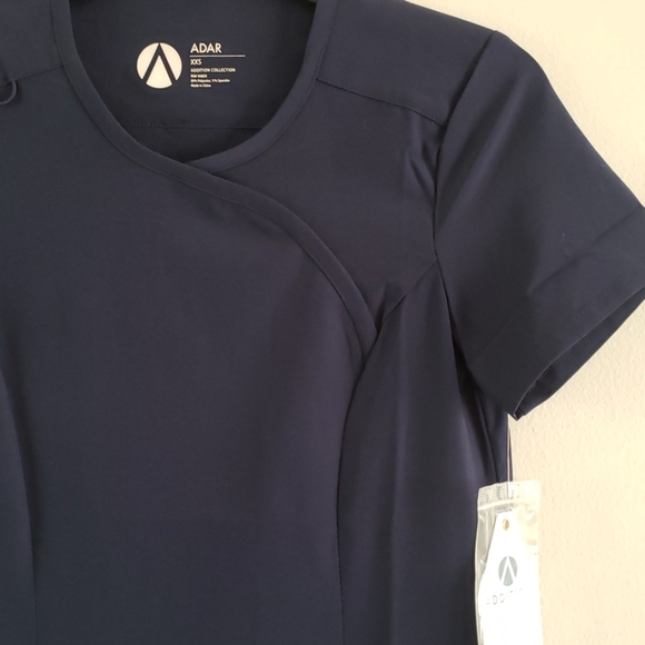 ADAR Addition Collection Top - Picture 4 of 6